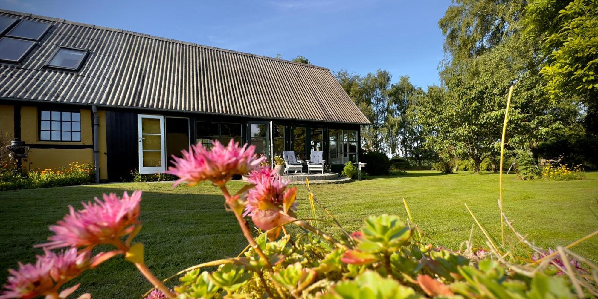 Dyrlev Bed & Breakfast Præstø Exteriör bild