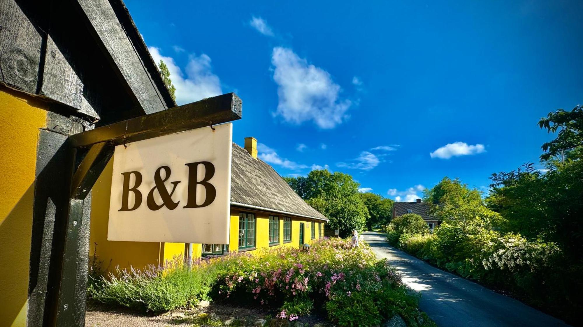 Dyrlev Bed & Breakfast Præstø Exteriör bild